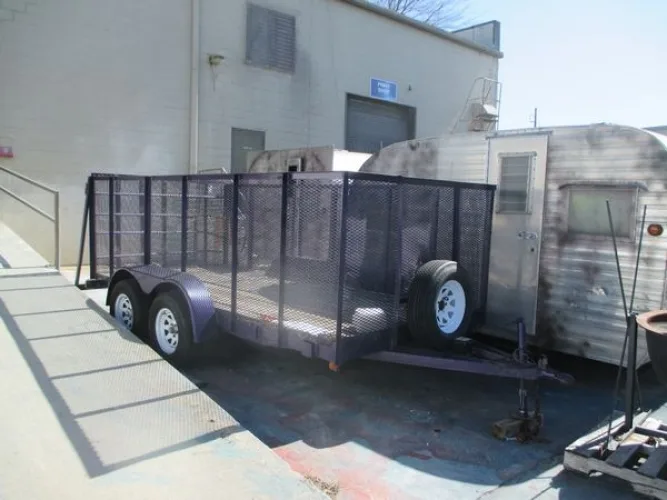 Photo #11 of 2-DAY ONLINE AUCTION, DAY 1:  ENTERTAINMENT DESIGN GROUP, INC., FEATURING: TRUCKS, TRAILERS, FORKLIFTS, METAL WORKING EQUIPMENT, WELDERS, MACHINE TOOLS PAINT BOOTHS & MORE