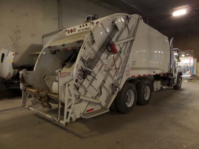 Photo #47 of ASSETS FORMERLY OF INTERNATIONAL PAPER COMPANY, FEATURING: 2006 MACPRESSE BALER, ALLEGHENY-WAGNER PAPER SHREDDER, (2) INTERNATIONAL TRACTORS, (19) OVER THE ROAD TRAILERS - STOUGHTON, GREAT DANE, WABASH & FREUHAUF, 100's OF BINS/DUMPSTERS & MUCH MORE