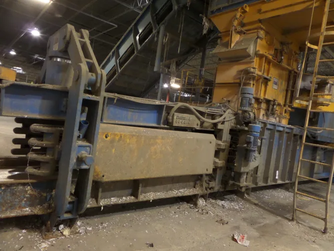 Photo #56 of ASSETS FORMERLY OF INTERNATIONAL PAPER COMPANY, FEATURING: 2006 MACPRESSE BALER, ALLEGHENY-WAGNER PAPER SHREDDER, (2) INTERNATIONAL TRACTORS, (19) OVER THE ROAD TRAILERS - STOUGHTON, GREAT DANE, WABASH & FREUHAUF, 100's OF BINS/DUMPSTERS & MUCH MORE