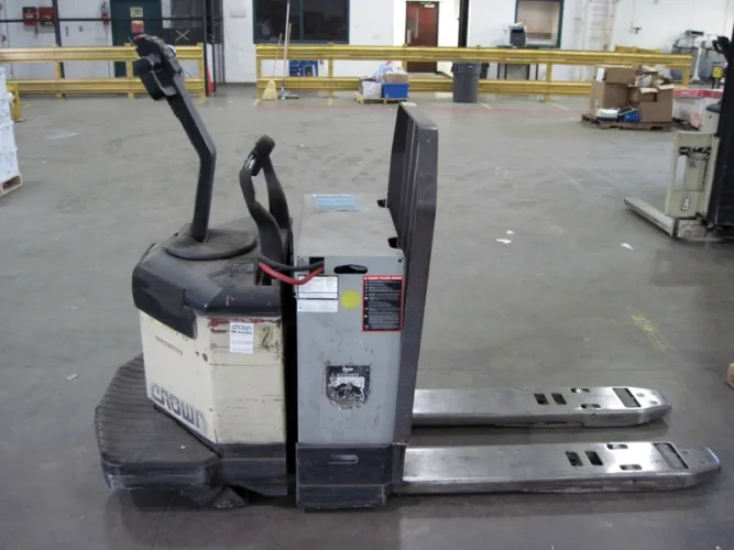 Photo #34 of SHORT NOTICE 2-DAY ONLINE AUCTION: FORMER OFFICE DEPOT DISTRIBUTION CENTER, FEATURING: INTERLAKE PALLET RACKING, SHELVING, CROWN FORKLIFTS, ELECTRIC PALLET JACKS, (4) BATTERY CHARGERS, (2) COMPACTORS & MORE