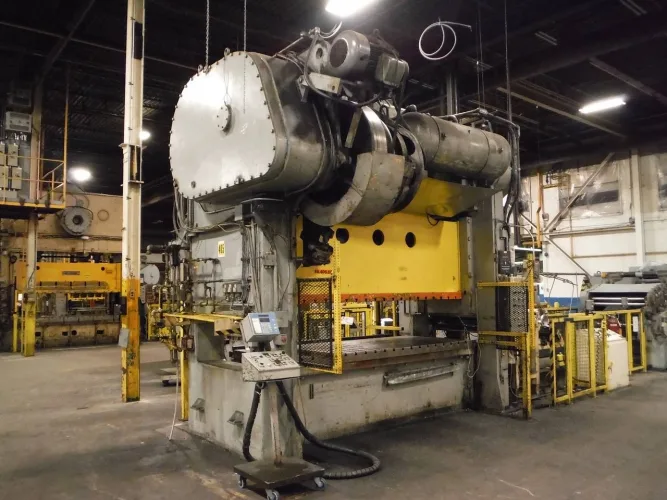 Photo #33 of ELECTROLUX CANADA CORP: STAMPING & FABRICATION EQUIPMENT FROM A LARGE APPLIANCE MANUFACTURER