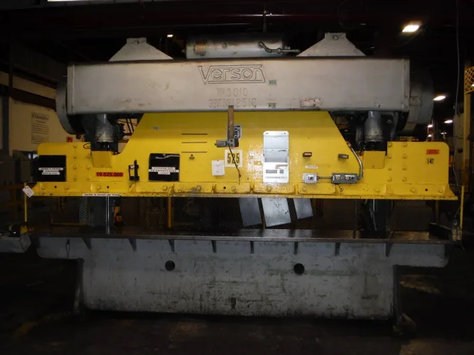 Photo #38 of ELECTROLUX CANADA CORP: STAMPING & FABRICATION EQUIPMENT FROM A LARGE APPLIANCE MANUFACTURER