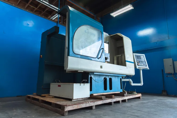 Photo #23 of SHORT NOTICE SALE - VERTICAL & HORIZONTAL BORING MILLS, CNC GRINDER, PLASMA CUTTING SYSTEM , ROBOTIC WELDER SYSTEM, CNC HYDRAULIC PRESS BRAKES & MUCH MORE