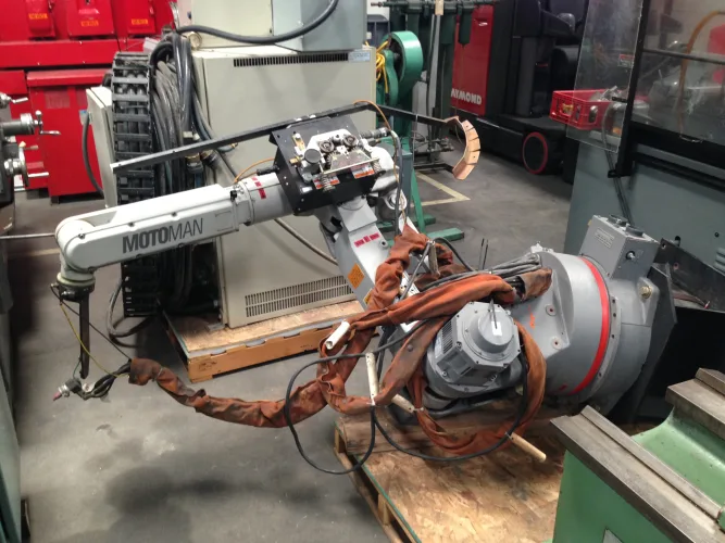 Photo #37 of SHORT NOTICE SALE - VERTICAL & HORIZONTAL BORING MILLS, CNC GRINDER, PLASMA CUTTING SYSTEM , ROBOTIC WELDER SYSTEM, CNC HYDRAULIC PRESS BRAKES & MUCH MORE