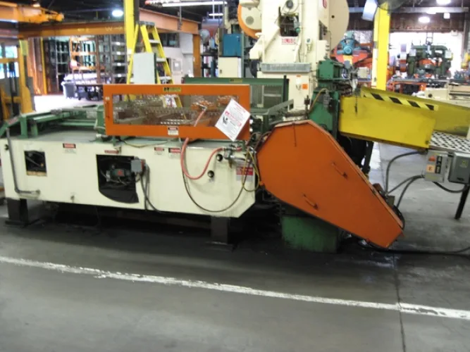 Photo #21 of ASSETS FORMERLY OF RUBBERMAID COMMERCIAL PRODUCTS, LLC, INCLUDING - NORDSON POWDER COAT PAINT SYSTEMS, DURMA PRESS BRAKE, BLISS PRESS LINES, NIAGARA SHEARS, TOOLROOM EQUIPMENT, WELDERS & MUCH MORE.