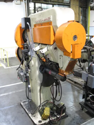 Photo #24 of ASSETS FORMERLY OF RUBBERMAID COMMERCIAL PRODUCTS, LLC, INCLUDING - NORDSON POWDER COAT PAINT SYSTEMS, DURMA PRESS BRAKE, BLISS PRESS LINES, NIAGARA SHEARS, TOOLROOM EQUIPMENT, WELDERS & MUCH MORE.