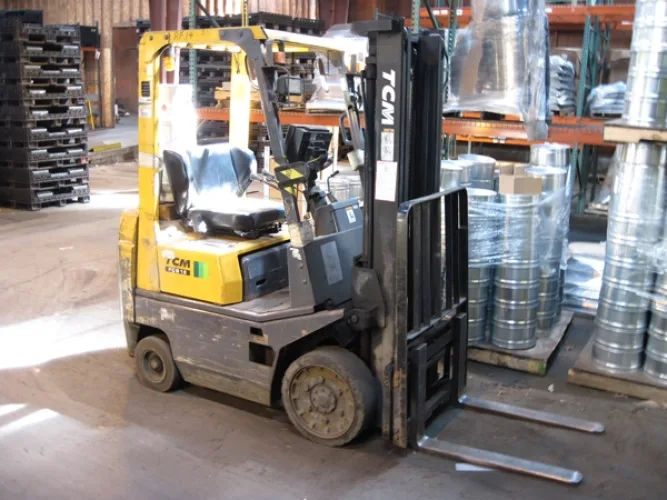 Photo #29 of ASSETS FORMERLY OF RUBBERMAID COMMERCIAL PRODUCTS, LLC, INCLUDING - NORDSON POWDER COAT PAINT SYSTEMS, DURMA PRESS BRAKE, BLISS PRESS LINES, NIAGARA SHEARS, TOOLROOM EQUIPMENT, WELDERS & MUCH MORE.