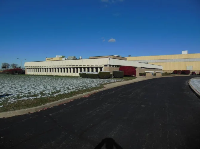 Photo #2 of REAL ESTATE FORMERLY OF BOMAG AMERICAS, INC.  236,500 SQUARE FOOT INDUSTRIAL MANUFACTURING FACILITY