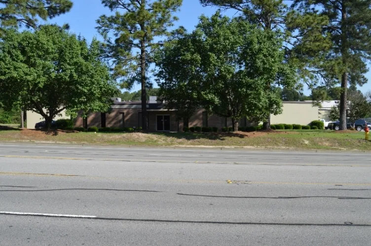 Photo #1 of REAL ESTATE FORMERLY OF EMR INC. - 70,000 SQ. FT. FACILITY ON 4.2 ACRES OF LAND