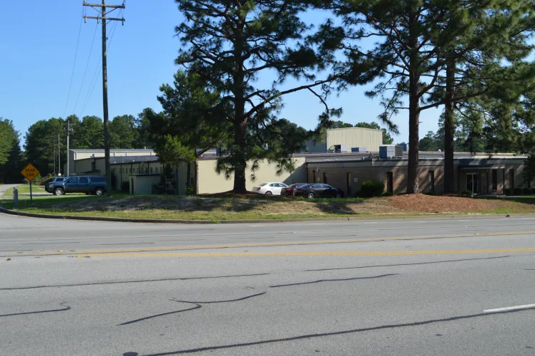 Photo #3 of REAL ESTATE FORMERLY OF EMR INC. - 70,000 SQ. FT. FACILITY ON 4.2 ACRES OF LAND