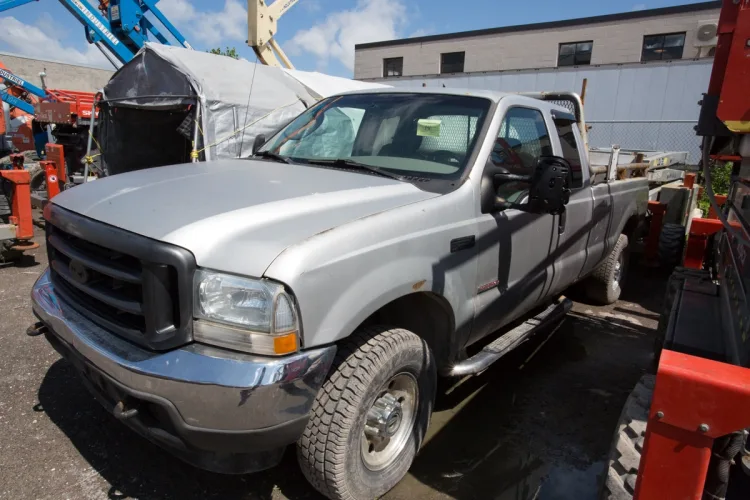 Photo #5 of 2-DAY AUCTION OF LOCATIONS D'OUTILS MATTE INC, LATE MODEL CONSTRUCTION EQUIPMENT FEATURING: (8) ARTICULATED BOOM LIFTS, (5) TELEHANDLERS, (5) SKIDSTEERS, (5) EXCAVATORS, LIGHT TOWERS, SUPPORT EQUIPMENT & MUCH MORE - DAY 1