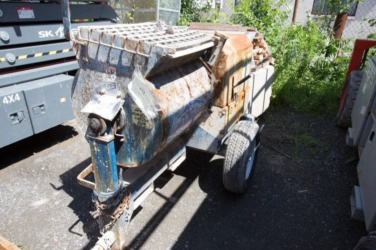 Photo #11 of 2-DAY AUCTION OF LOCATIONS D'OUTILS MATTE INC, LATE MODEL CONSTRUCTION EQUIPMENT FEATURING: (8) ARTICULATED BOOM LIFTS, (5) TELEHANDLERS, (5) SKIDSTEERS, (5) EXCAVATORS, LIGHT TOWERS, SUPPORT EQUIPMENT & MUCH MORE - DAY 1