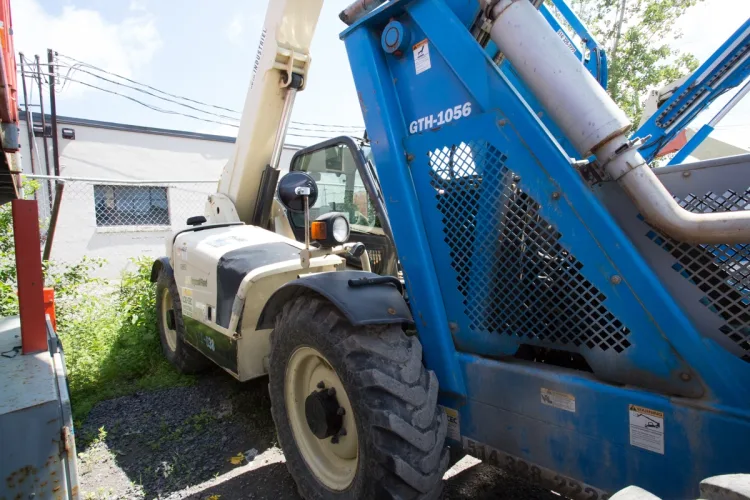 Photo #18 of 2-DAY AUCTION OF LOCATIONS D'OUTILS MATTE INC, LATE MODEL CONSTRUCTION EQUIPMENT FEATURING: (8) ARTICULATED BOOM LIFTS, (5) TELEHANDLERS, (5) SKIDSTEERS, (5) EXCAVATORS, LIGHT TOWERS, SUPPORT EQUIPMENT & MUCH MORE - DAY 1