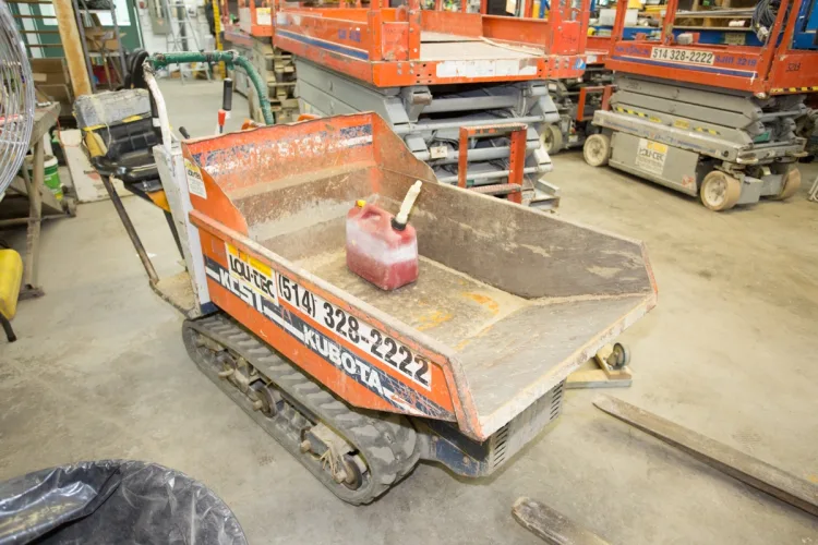 Photo #37 of 2-DAY AUCTION OF LOCATIONS D'OUTILS MATTE INC, LATE MODEL CONSTRUCTION EQUIPMENT FEATURING: (8) ARTICULATED BOOM LIFTS, (5) TELEHANDLERS, (5) SKIDSTEERS, (5) EXCAVATORS, LIGHT TOWERS, SUPPORT EQUIPMENT & MUCH MORE - DAY 1