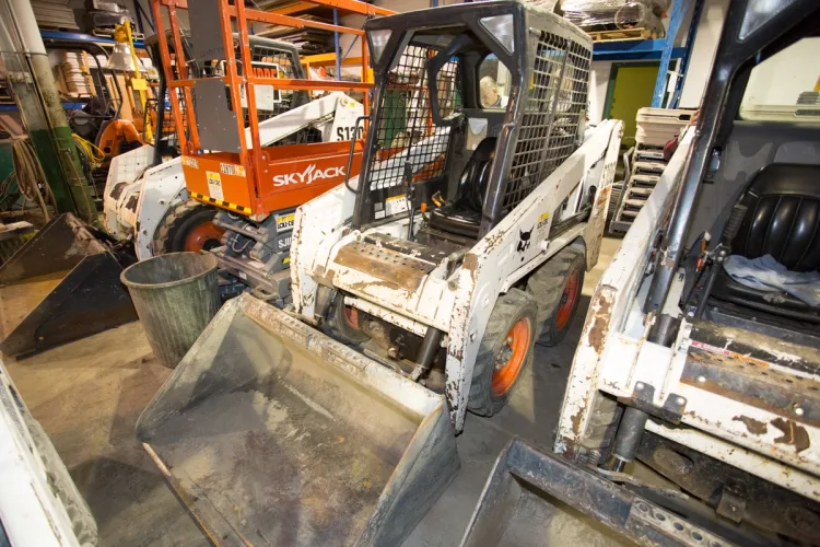Photo #51 of 2-DAY AUCTION OF LOCATIONS D'OUTILS MATTE INC, LATE MODEL CONSTRUCTION EQUIPMENT FEATURING: (8) ARTICULATED BOOM LIFTS, (5) TELEHANDLERS, (5) SKIDSTEERS, (5) EXCAVATORS, LIGHT TOWERS, SUPPORT EQUIPMENT & MUCH MORE - DAY 1