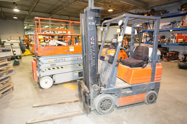 Photo #56 of 2-DAY AUCTION OF LOCATIONS D'OUTILS MATTE INC, LATE MODEL CONSTRUCTION EQUIPMENT FEATURING: (8) ARTICULATED BOOM LIFTS, (5) TELEHANDLERS, (5) SKIDSTEERS, (5) EXCAVATORS, LIGHT TOWERS, SUPPORT EQUIPMENT & MUCH MORE - DAY 2