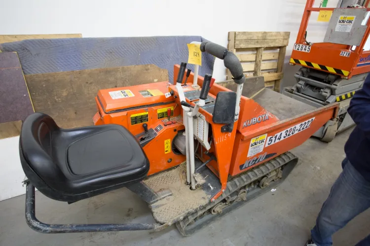 Photo #58 of 2-DAY AUCTION OF LOCATIONS D'OUTILS MATTE INC, LATE MODEL CONSTRUCTION EQUIPMENT FEATURING: (8) ARTICULATED BOOM LIFTS, (5) TELEHANDLERS, (5) SKIDSTEERS, (5) EXCAVATORS, LIGHT TOWERS, SUPPORT EQUIPMENT & MUCH MORE - DAY 2