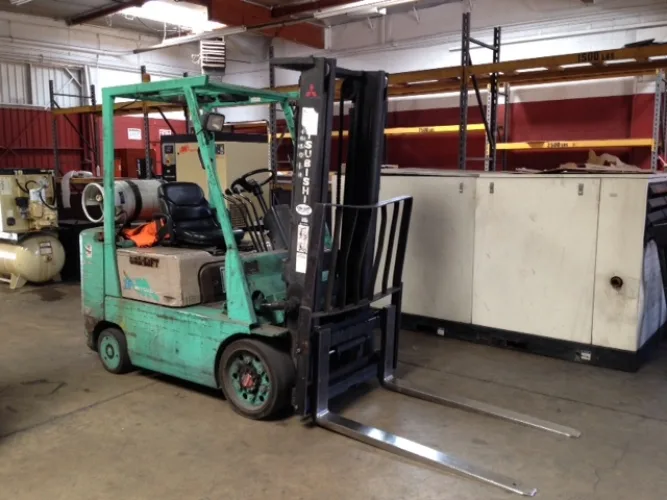 Photo #18 of SURPLUS TO THE ONGOING OPERATIONS OF ARNEL COMPRESSOR/US EQUIPMENT CO.: INGERSOLL RAND, ATLAS COPCO, GARDNER DENVER, QUINCY AIR COMPRESSORS & DRYERS, 10,000LB TOYOTA FORKLIFT, 5,000LB MITSUBISHI FORKLIFT, 2006 GMC 3500 FLAT BED TRUCK, CHEVY SILVERADO