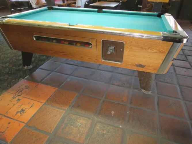 Photo #11 of THE JUMPING TURTLE, BAR & RESTAURANT EQUIPMENT, INCLUDING: 10+ HD FLAT SCREEN TV'S, COMPLETE SOUND SYSTEM, GARLAND PIZZA OVEN, GRIDDLE COOKTOP & 4 BURNER RANGE, ASSORTED KITCHEN & BAR EQUIPMENT & MUCH MORE
