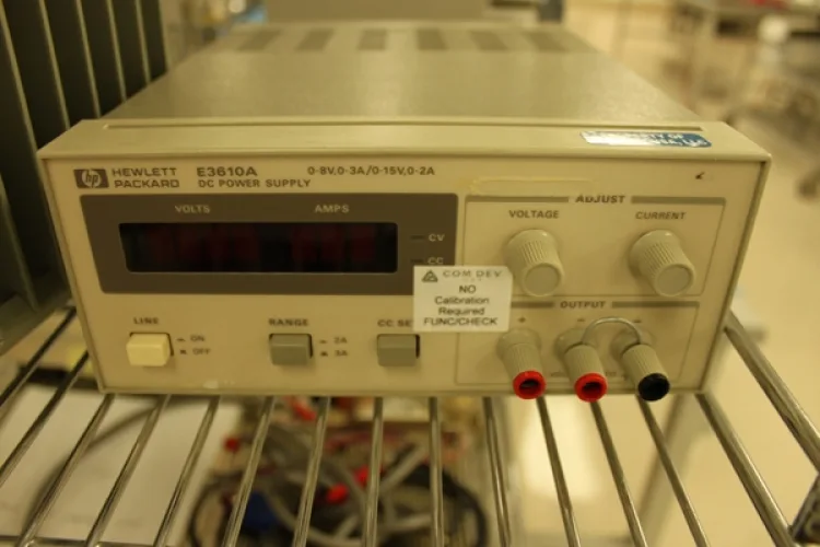 Photo #2 of SHORT NOTICE SALE! SURPLUS EQUIPMENT TO THE ONGOING OPERATIONS OF COM DEV: (7) TENNEY/LUNAIRE TEMP. TEST CHAMBERS, HUBER UNISTAT 530W & 910W, MICROSCOPES, TEST & MEASUREMENT EQUIPMENT, (5) CPI VZK-6901J1 TWT AMPLIFIERS, UNHOLTZ-DICKIE T1000 VIBRATION TEST