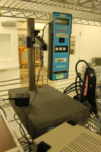 Photo #4 of SHORT NOTICE SALE! SURPLUS EQUIPMENT TO THE ONGOING OPERATIONS OF COM DEV: (7) TENNEY/LUNAIRE TEMP. TEST CHAMBERS, HUBER UNISTAT 530W & 910W, MICROSCOPES, TEST & MEASUREMENT EQUIPMENT, (5) CPI VZK-6901J1 TWT AMPLIFIERS, UNHOLTZ-DICKIE T1000 VIBRATION TEST