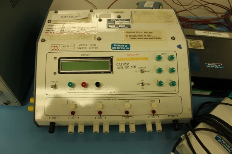 Photo #13 of SHORT NOTICE SALE! SURPLUS EQUIPMENT TO THE ONGOING OPERATIONS OF COM DEV: (7) TENNEY/LUNAIRE TEMP. TEST CHAMBERS, HUBER UNISTAT 530W & 910W, MICROSCOPES, TEST & MEASUREMENT EQUIPMENT, (5) CPI VZK-6901J1 TWT AMPLIFIERS, UNHOLTZ-DICKIE T1000 VIBRATION TEST