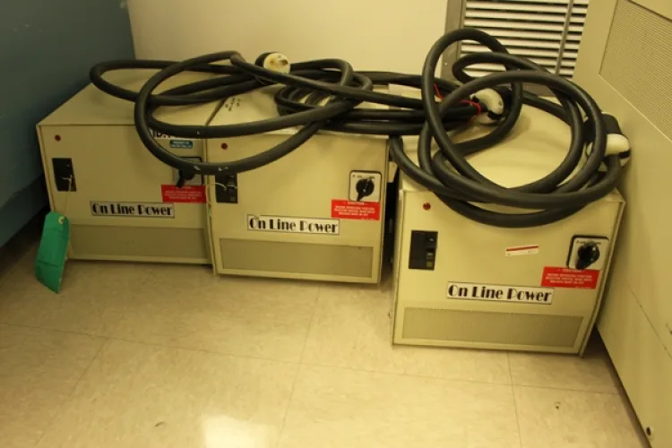 Photo #24 of SHORT NOTICE SALE! SURPLUS EQUIPMENT TO THE ONGOING OPERATIONS OF COM DEV: (7) TENNEY/LUNAIRE TEMP. TEST CHAMBERS, HUBER UNISTAT 530W & 910W, MICROSCOPES, TEST & MEASUREMENT EQUIPMENT, (5) CPI VZK-6901J1 TWT AMPLIFIERS, UNHOLTZ-DICKIE T1000 VIBRATION TEST