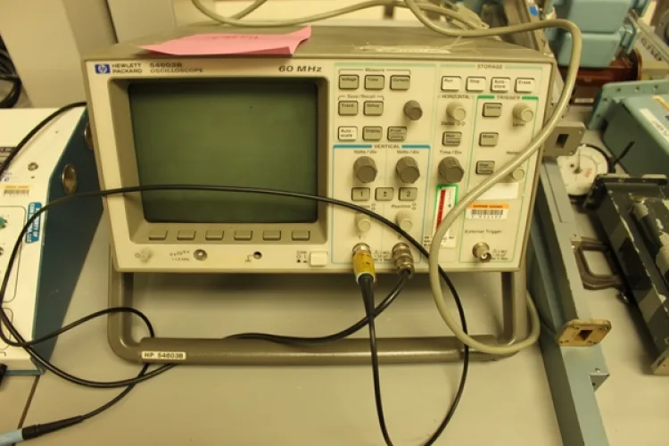 Photo #30 of SHORT NOTICE SALE! SURPLUS EQUIPMENT TO THE ONGOING OPERATIONS OF COM DEV: (7) TENNEY/LUNAIRE TEMP. TEST CHAMBERS, HUBER UNISTAT 530W & 910W, MICROSCOPES, TEST & MEASUREMENT EQUIPMENT, (5) CPI VZK-6901J1 TWT AMPLIFIERS, UNHOLTZ-DICKIE T1000 VIBRATION TEST