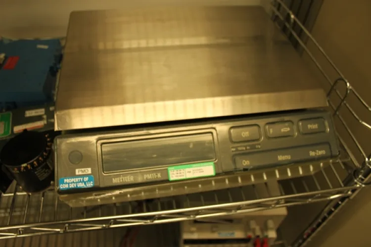 Photo #35 of SHORT NOTICE SALE! SURPLUS EQUIPMENT TO THE ONGOING OPERATIONS OF COM DEV: (7) TENNEY/LUNAIRE TEMP. TEST CHAMBERS, HUBER UNISTAT 530W & 910W, MICROSCOPES, TEST & MEASUREMENT EQUIPMENT, (5) CPI VZK-6901J1 TWT AMPLIFIERS, UNHOLTZ-DICKIE T1000 VIBRATION TEST