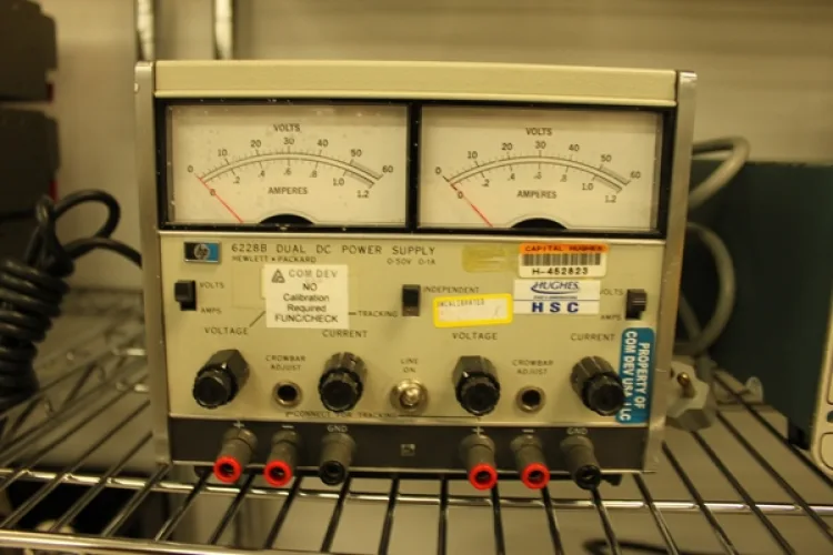 Photo #37 of SHORT NOTICE SALE! SURPLUS EQUIPMENT TO THE ONGOING OPERATIONS OF COM DEV: (7) TENNEY/LUNAIRE TEMP. TEST CHAMBERS, HUBER UNISTAT 530W & 910W, MICROSCOPES, TEST & MEASUREMENT EQUIPMENT, (5) CPI VZK-6901J1 TWT AMPLIFIERS, UNHOLTZ-DICKIE T1000 VIBRATION TEST