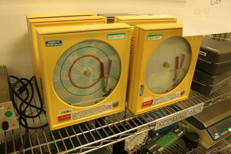 Photo #45 of SHORT NOTICE SALE! SURPLUS EQUIPMENT TO THE ONGOING OPERATIONS OF COM DEV: (7) TENNEY/LUNAIRE TEMP. TEST CHAMBERS, HUBER UNISTAT 530W & 910W, MICROSCOPES, TEST & MEASUREMENT EQUIPMENT, (5) CPI VZK-6901J1 TWT AMPLIFIERS, UNHOLTZ-DICKIE T1000 VIBRATION TEST