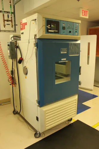 Photo #56 of SHORT NOTICE SALE! SURPLUS EQUIPMENT TO THE ONGOING OPERATIONS OF COM DEV: (7) TENNEY/LUNAIRE TEMP. TEST CHAMBERS, HUBER UNISTAT 530W & 910W, MICROSCOPES, TEST & MEASUREMENT EQUIPMENT, (5) CPI VZK-6901J1 TWT AMPLIFIERS, UNHOLTZ-DICKIE T1000 VIBRATION TEST