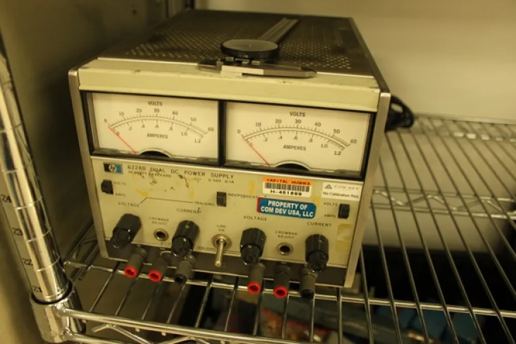 Photo #63 of SHORT NOTICE SALE! SURPLUS EQUIPMENT TO THE ONGOING OPERATIONS OF COM DEV: (7) TENNEY/LUNAIRE TEMP. TEST CHAMBERS, HUBER UNISTAT 530W & 910W, MICROSCOPES, TEST & MEASUREMENT EQUIPMENT, (5) CPI VZK-6901J1 TWT AMPLIFIERS, UNHOLTZ-DICKIE T1000 VIBRATION TEST