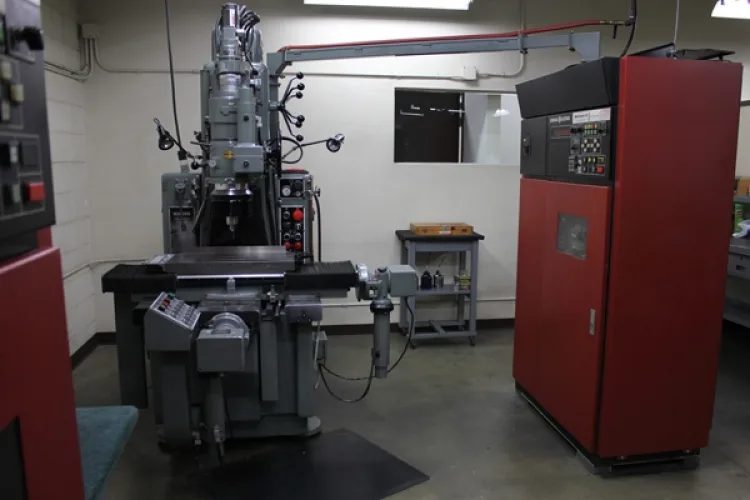Photo #9 of THE WEST COAST LARGEST MOORE JIG GRINDING FACILITY, FEATURING: 20 MOORE JIG GRINDERS & $500,000 OF MOORE ACCESSORIES OF EVERY KIND, MOORE 5-AXIS CNC BRIDGE TYPE JIG GRINDER-TEN MILLION TOLERANCE, 19 MOORE G18'S, MOORE #3'S, MOORE JIG BORES,