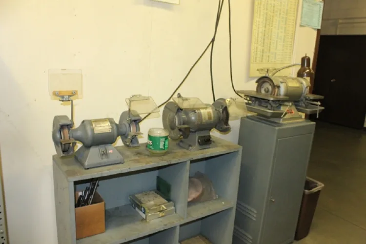 Photo #40 of THE WEST COAST LARGEST MOORE JIG GRINDING FACILITY, FEATURING: 20 MOORE JIG GRINDERS & $500,000 OF MOORE ACCESSORIES OF EVERY KIND, MOORE 5-AXIS CNC BRIDGE TYPE JIG GRINDER-TEN MILLION TOLERANCE, 19 MOORE G18'S, MOORE #3'S, MOORE JIG BORES,