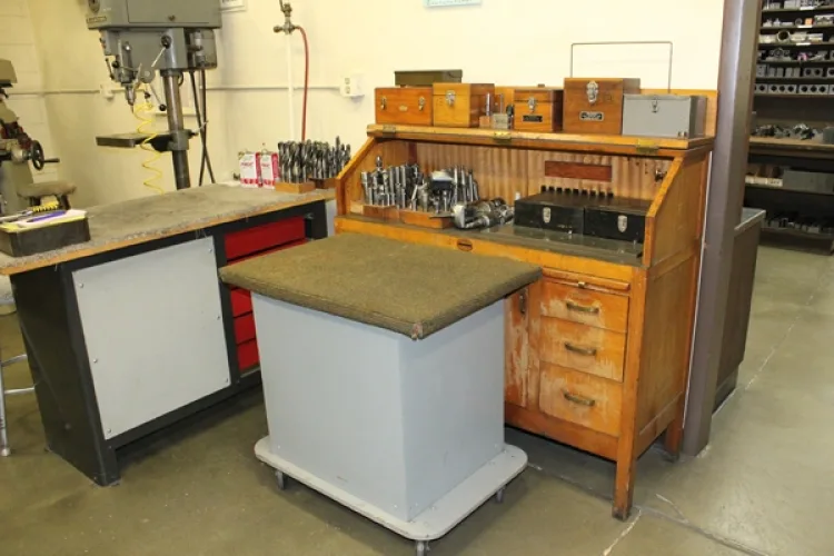 Photo #52 of THE WEST COAST LARGEST MOORE JIG GRINDING FACILITY, FEATURING: 20 MOORE JIG GRINDERS & $500,000 OF MOORE ACCESSORIES OF EVERY KIND, MOORE 5-AXIS CNC BRIDGE TYPE JIG GRINDER-TEN MILLION TOLERANCE, 19 MOORE G18'S, MOORE #3'S, MOORE JIG BORES,