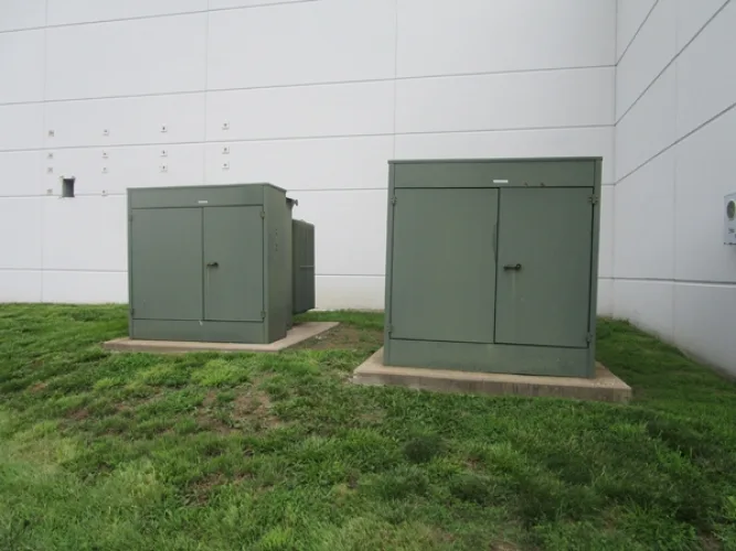 Photo #37 of ASSETS NO LONGER REQUIRED IN THE ONGOING OPERATIONS OF CONTINENTAL COMMERCIAL PRODUCTS, LLC, FEATURING: FOAM & PLASTIC INJECTION MOLDING MACHINES.
