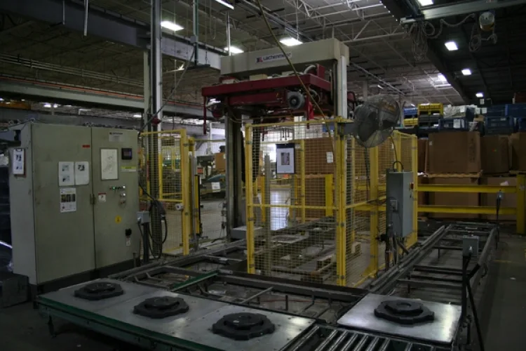 Photo #90 of ASSETS NO LONGER REQUIRED IN THE ONGOING OPERATIONS OF CONTINENTAL COMMERCIAL PRODUCTS, LLC, FEATURING: FOAM & PLASTIC INJECTION MOLDING MACHINES.
