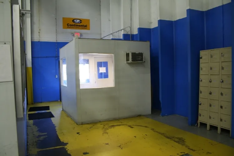 Photo #100 of ASSETS NO LONGER REQUIRED IN THE ONGOING OPERATIONS OF CONTINENTAL COMMERCIAL PRODUCTS, LLC, FEATURING: FOAM & PLASTIC INJECTION MOLDING MACHINES.