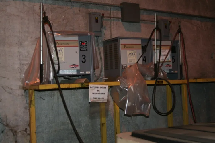 Photo #102 of ASSETS NO LONGER REQUIRED IN THE ONGOING OPERATIONS OF CONTINENTAL COMMERCIAL PRODUCTS, LLC, FEATURING: FOAM & PLASTIC INJECTION MOLDING MACHINES.