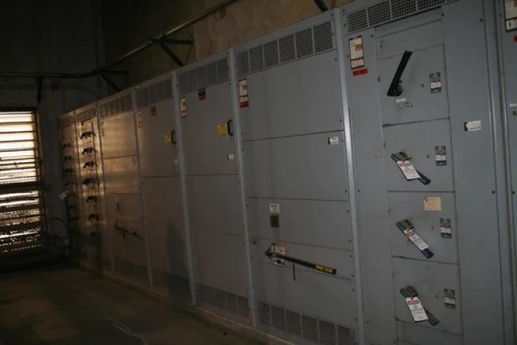 Photo #106 of ASSETS NO LONGER REQUIRED IN THE ONGOING OPERATIONS OF CONTINENTAL COMMERCIAL PRODUCTS, LLC, FEATURING: FOAM & PLASTIC INJECTION MOLDING MACHINES.