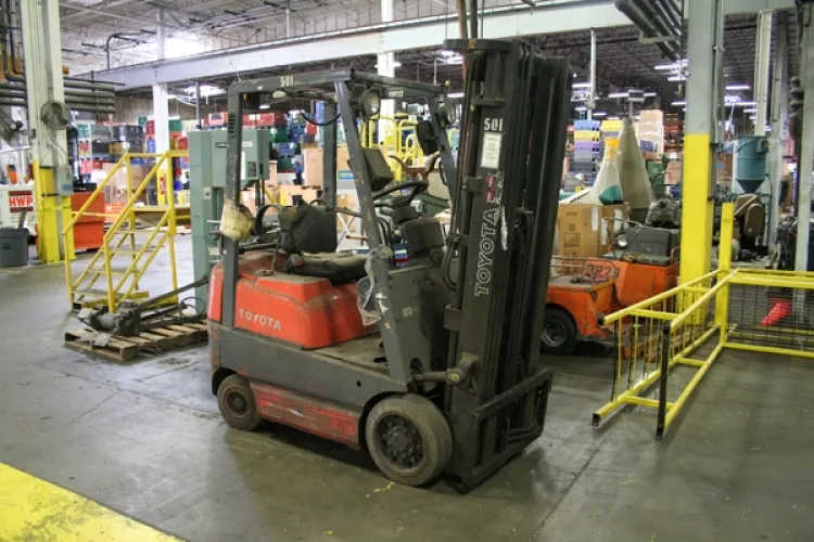 Photo #150 of ASSETS NO LONGER REQUIRED IN THE ONGOING OPERATIONS OF CONTINENTAL COMMERCIAL PRODUCTS, LLC, FEATURING: FOAM & PLASTIC INJECTION MOLDING MACHINES.