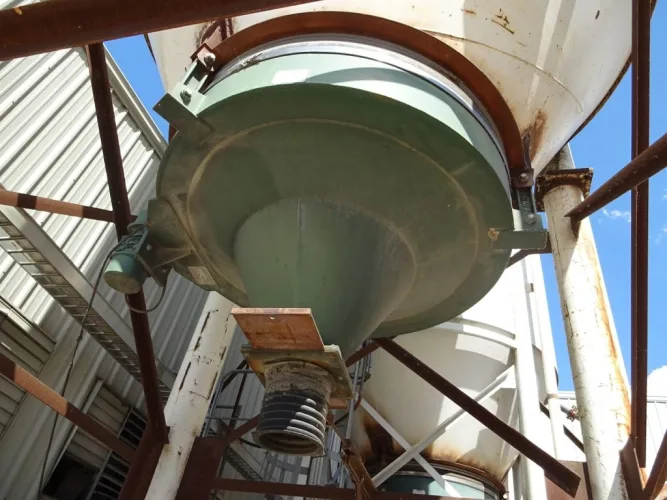 Photo #74 of POLYVULC USA, INC. - MODERN RUBBER AND PLASTIC RECYCLING EQUIPMENT INCLUDING 6" DAVIS MERRITT EXTRUSION RECYCLING LINE, INJECTION MOLDERS TO 1,000 TON X 400 OZ., VECOPLAN SHREDDERS, SILOS, CRACKER MILL & RECYCLING LINE PARTS & SUPPORT EQUIPMENT