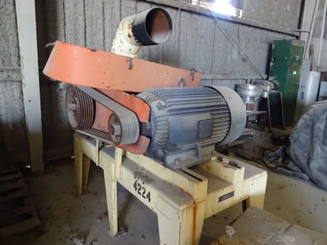 Photo #97 of POLYVULC USA, INC. - MODERN RUBBER AND PLASTIC RECYCLING EQUIPMENT INCLUDING 6" DAVIS MERRITT EXTRUSION RECYCLING LINE, INJECTION MOLDERS TO 1,000 TON X 400 OZ., VECOPLAN SHREDDERS, SILOS, CRACKER MILL & RECYCLING LINE PARTS & SUPPORT EQUIPMENT