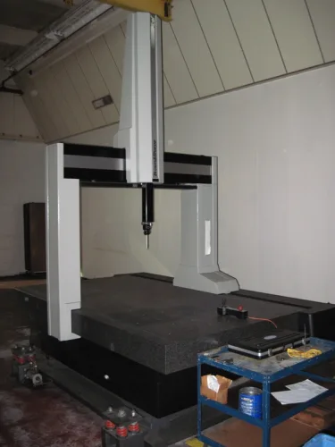 Photo #25 of MAJOR FORMER AUTOMOTIVE STAMPING FACILITY- 25 PRESS LINES TO 4500 TONS: TRANSFER, DOUBLE ACTION, HYDRAULIC, STRAIGHT SIDE, OBI, GAPS, TRYOUT, CRANES: OVERHEAD, MOBILE, STRADDLE, GANTRY CRANES TO 80 TON, 5-AXIS VERTICAL GANTRY MILLING MACHINE, OVER 100 CNC