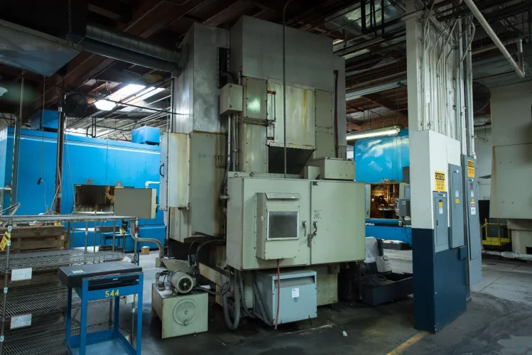 Photo #48 of COMPLETE CLOSURE OF AN AUTOMOTIVE MANUFACTURING PLANT - MERITOR, FEATURING: GLEASON & LIEBHER GEAR HOBBERS, GEAR TESTERS, KURAKI BORING MILL, KLINE SPLINE ROLLERS, MOBILE EQUIPMENT, HEAT TREAT EQUIPMENT & FURNACES & MUCH MORE