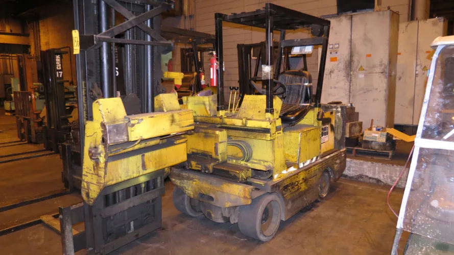 Photo #38 of SURPLUS METALWORKING EQUIPMENT & FURNACES, INCLUDING: 250-TON BLISS PRESS, HYDRAULIC PRESSES, 2004 LK CMM, WHEELABRATOR, ROTARY HEARTH, TEMPERING & HARDING OVENS,  BRIDGE MILL, BANDSAW, CHILLERS, FILTER PRESSES & COMPRESSORS.