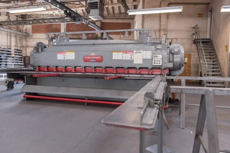 Photo #1 of OWNER RETIRING, WELL MAINTAINED & PRIDE OF OWNERSHIP FABRICATION SHOP - ASSETS OF KRUSE METALS MANUFACTURING CO., FEATURING: 750-TON X 24' CINCINNATI HYDRAULIC PRESS BRAKE, CINCINNATI POWER SHEARS, PINCH POWER ROLLS, NOTCHERS, ROLLING STOCK, TOOLROOM &