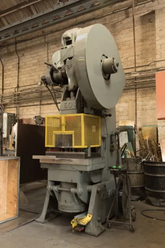 Photo #6 of OWNER RETIRING, WELL MAINTAINED & PRIDE OF OWNERSHIP FABRICATION SHOP - ASSETS OF KRUSE METALS MANUFACTURING CO., FEATURING: 750-TON X 24' CINCINNATI HYDRAULIC PRESS BRAKE, CINCINNATI POWER SHEARS, PINCH POWER ROLLS, NOTCHERS, ROLLING STOCK, TOOLROOM &