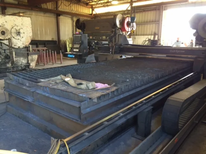 Photo #6 of SHORT NOTICE SALE -  2007 10' X 21' C & G CROSSFIRE ULTRACUT 300 PLASMA SYSTEM, PACIFIC & CINCINNATI PRESS BRAKES, CHURCHILL & TIMESAVER GRINDERS, SAWS, SHEAR, LATHE, MILLS & MUCH MORE
